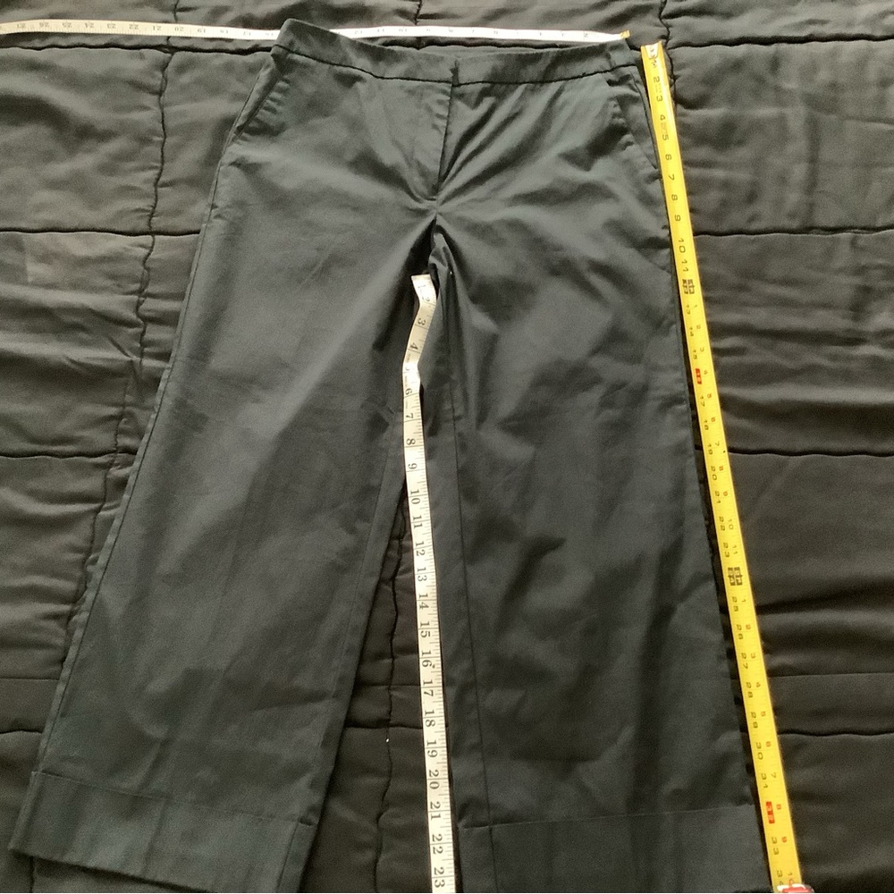 New York & Company black crop capris sz 8